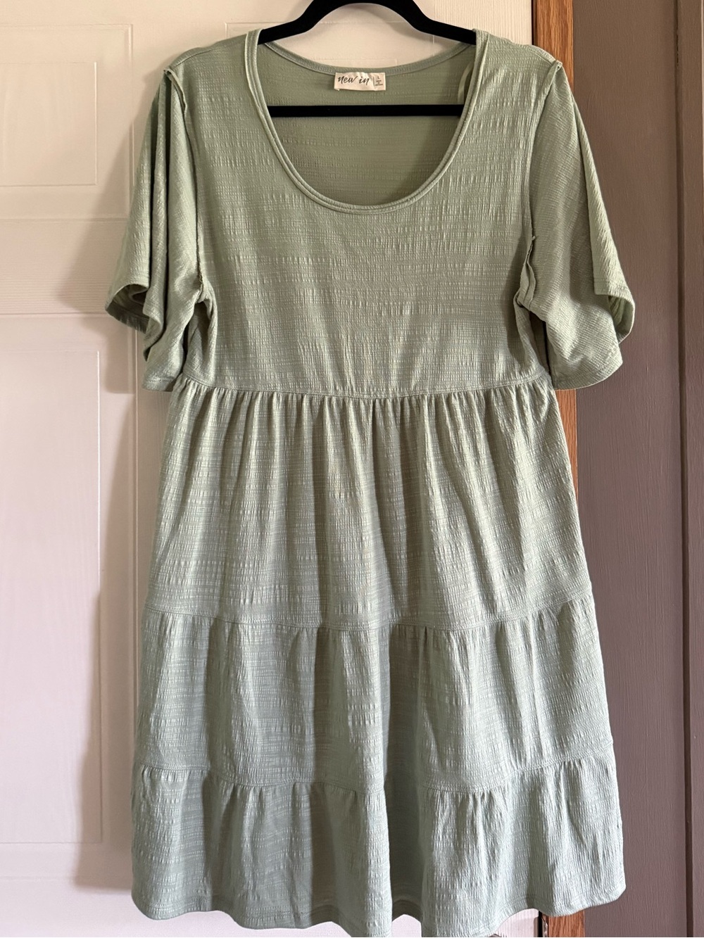 Women’s Boutique Sage Green Tiered Scoop-Neck Dress